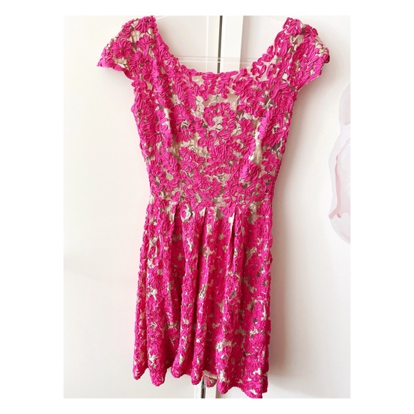 Yoana Baraschi Dresses | Yoana Baraschi For Anthropologie Jardin Lace. 4. | Color: Pink | Size: 4 | A3koch's Closet Yoana Baraschi Dresses | Yoana Baraschi For Anthropologie Jardin Lace. 4. | Color: Pink | Size: 4 | A3koch's Closet